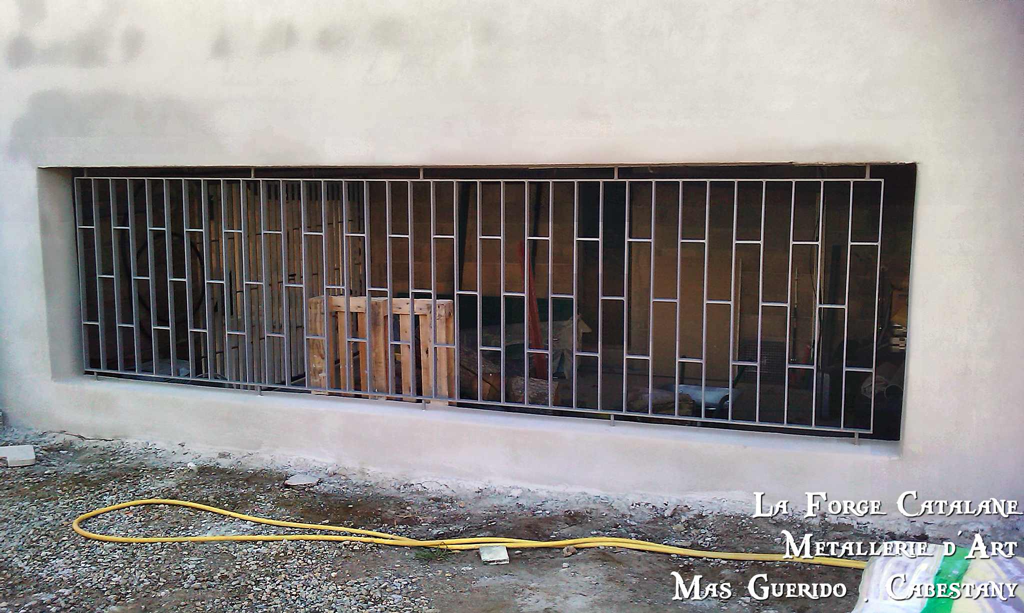 grille moderne forge catalane.jpg